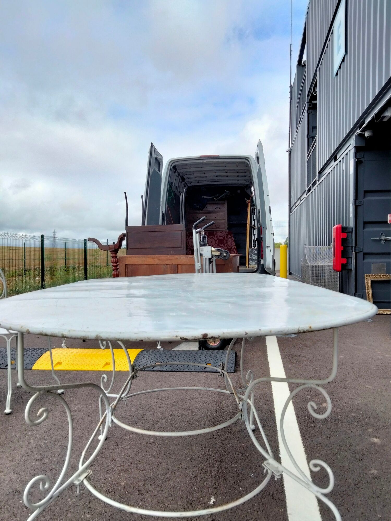 Garden furniture in old iron 6 places