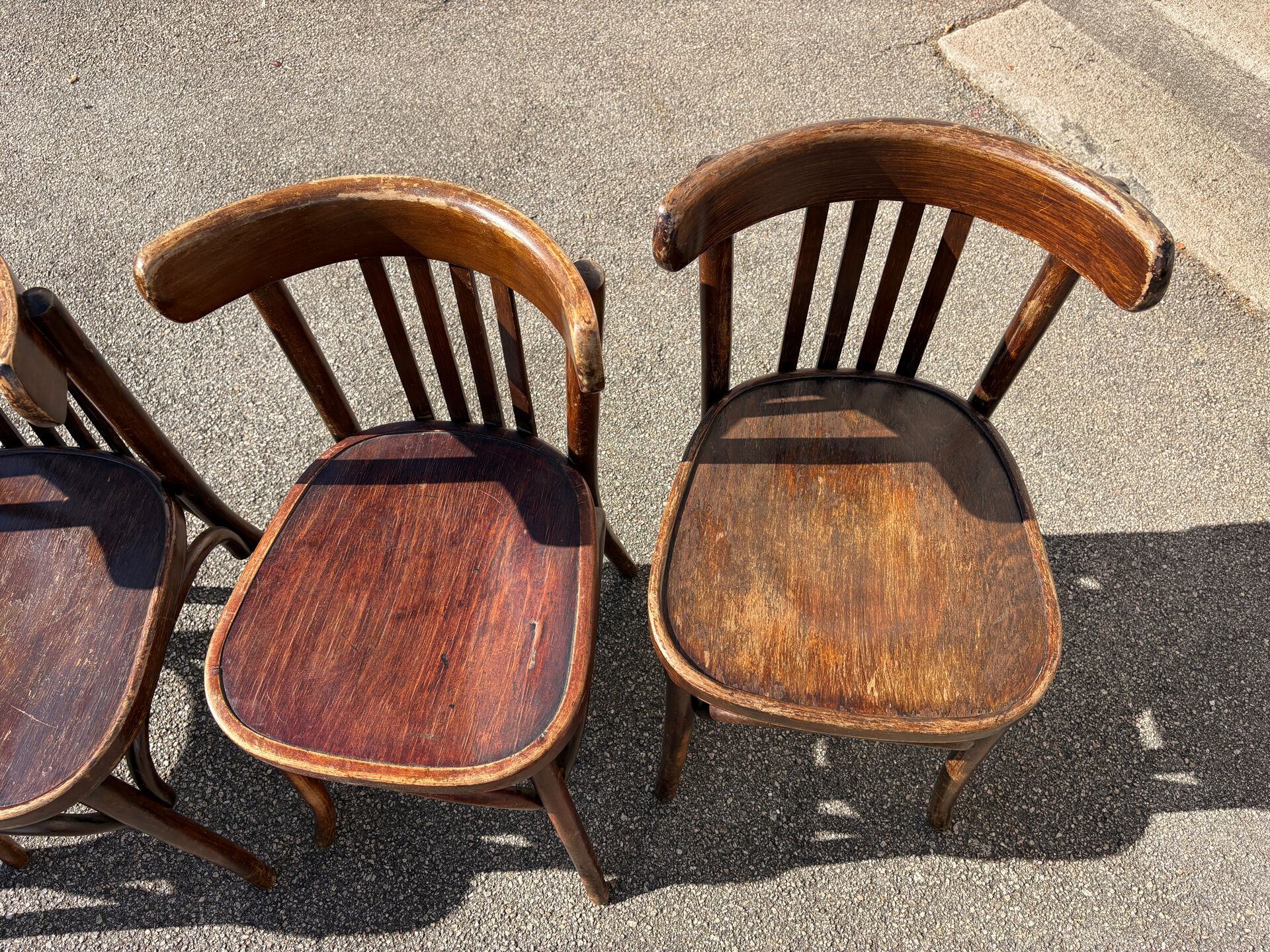 Set of 4 bistro chairs