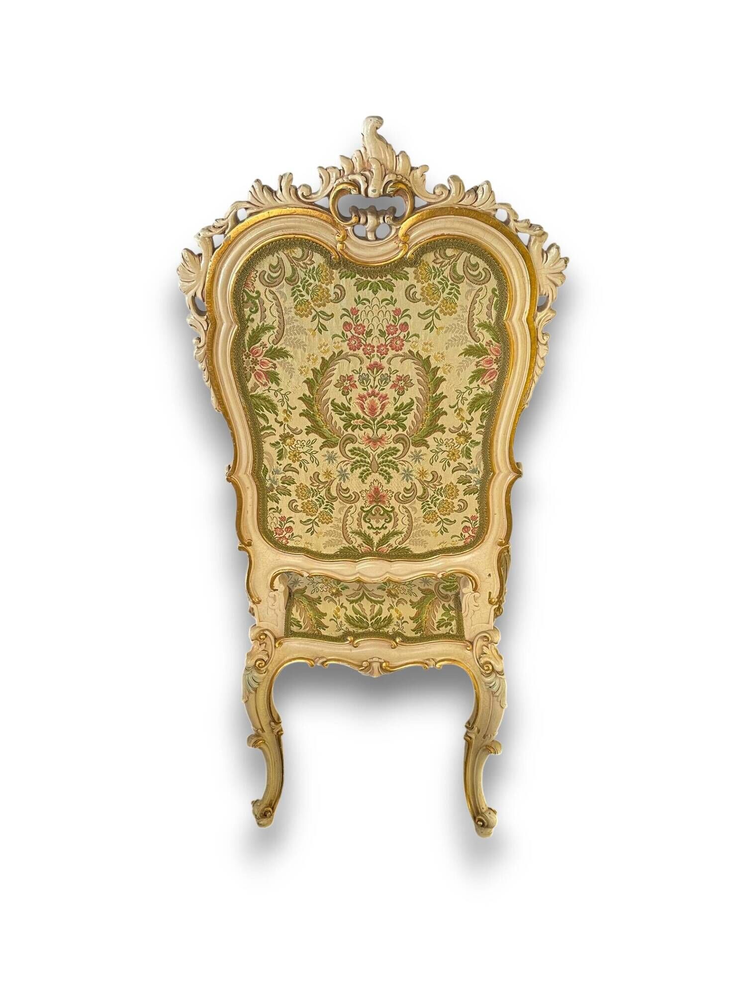 Set of 4 Venetian style sculpted wooden chairs, cream and gold, Italy.