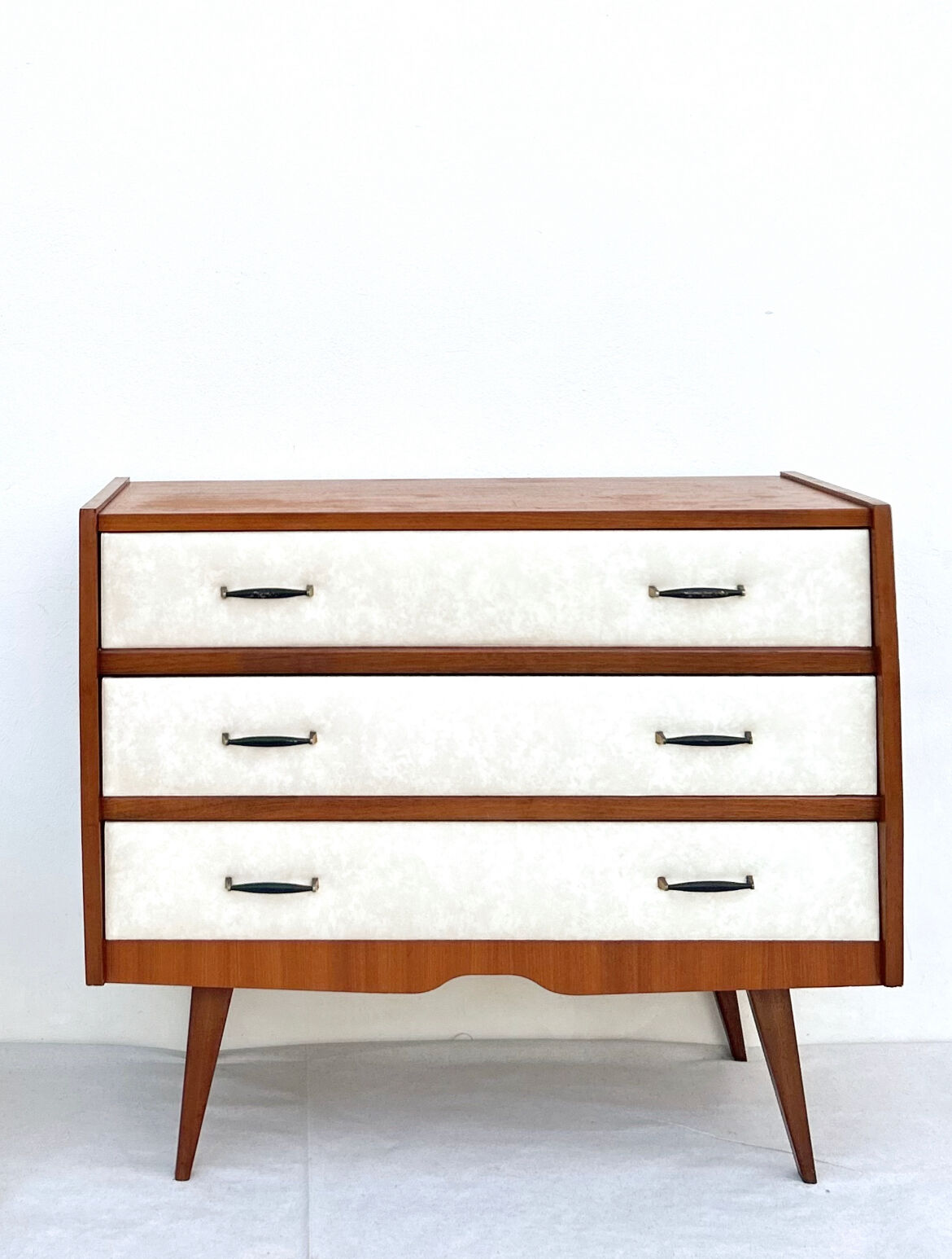 50s chest of drawers