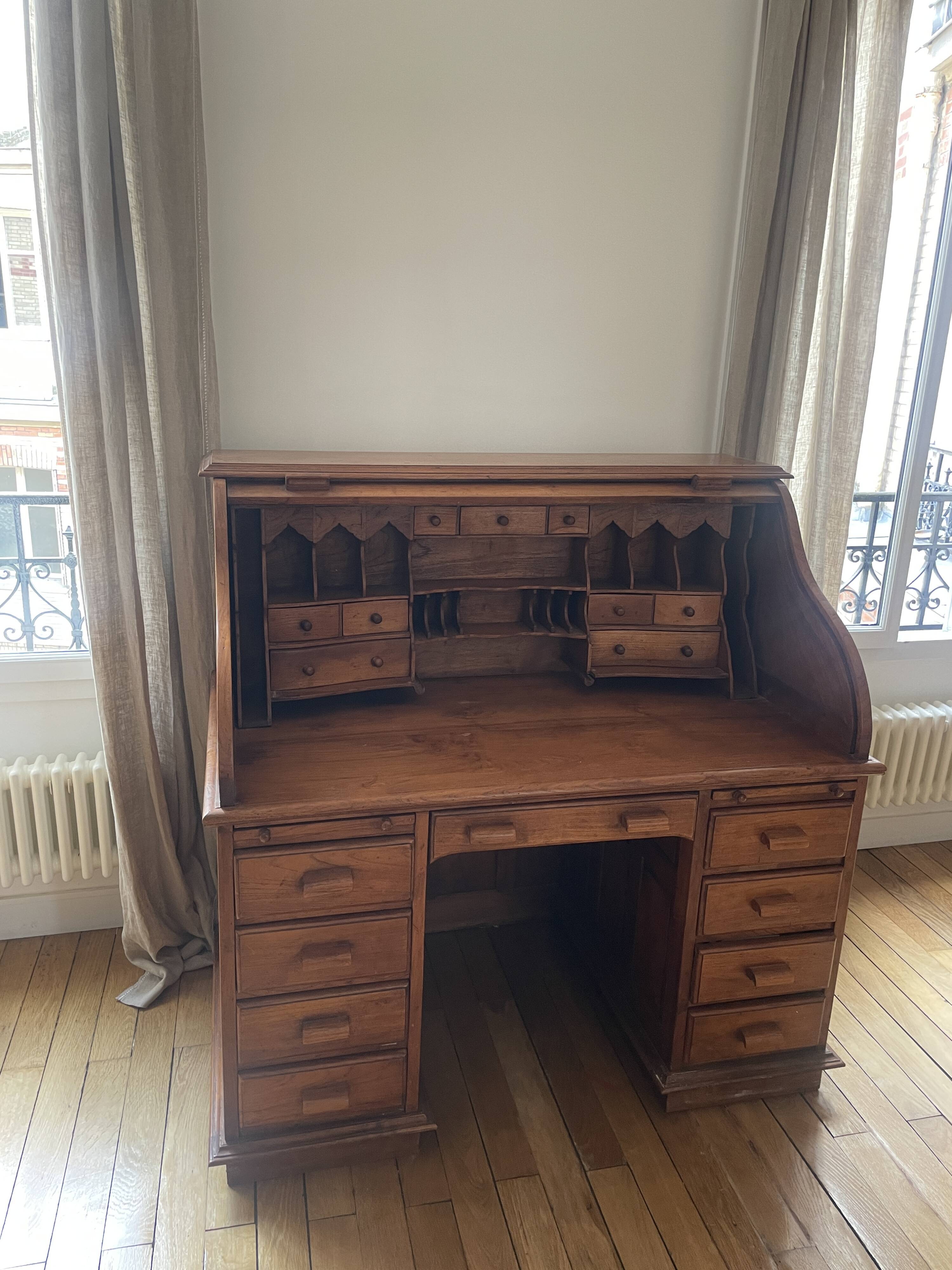 Antique American desk with curtain – original model from the 1920s/30s.