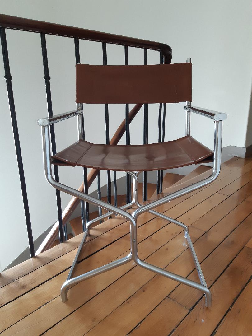 Leather folding armchair