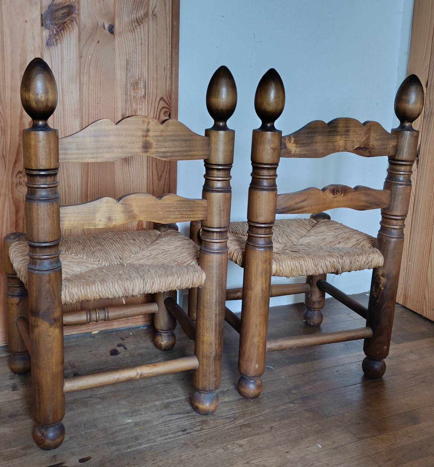 Pair of low bobbin turned wood chairs