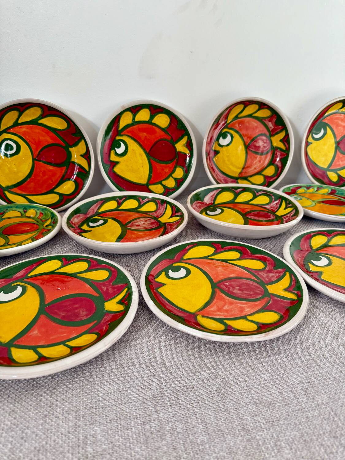 Italian ceramic plate set signed Desimone Italy fish decor 60s vintage