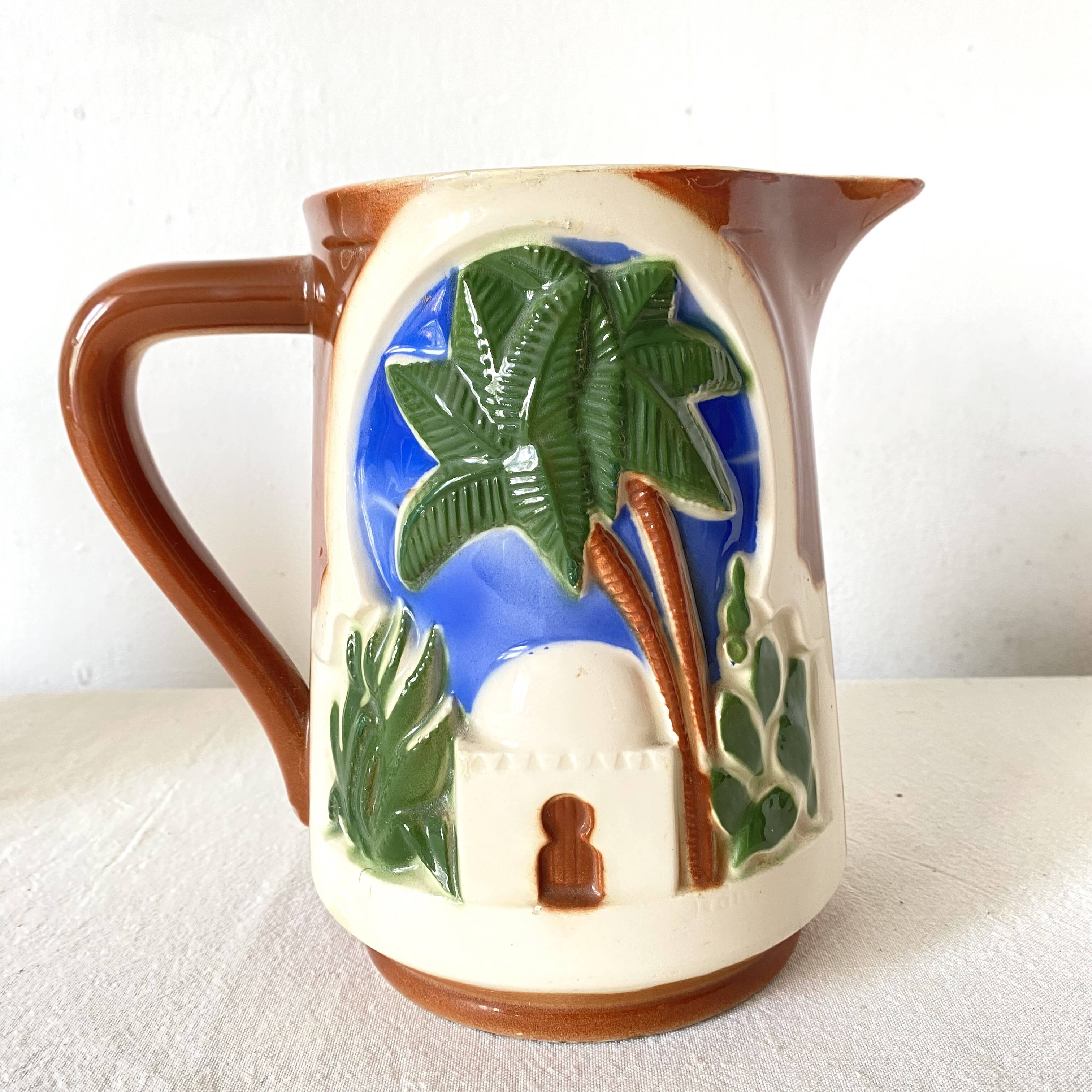 Marabout palm slip pitcher