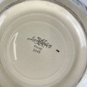Sarreguemines salad bowl with flower pattern, first half of the 20th century.