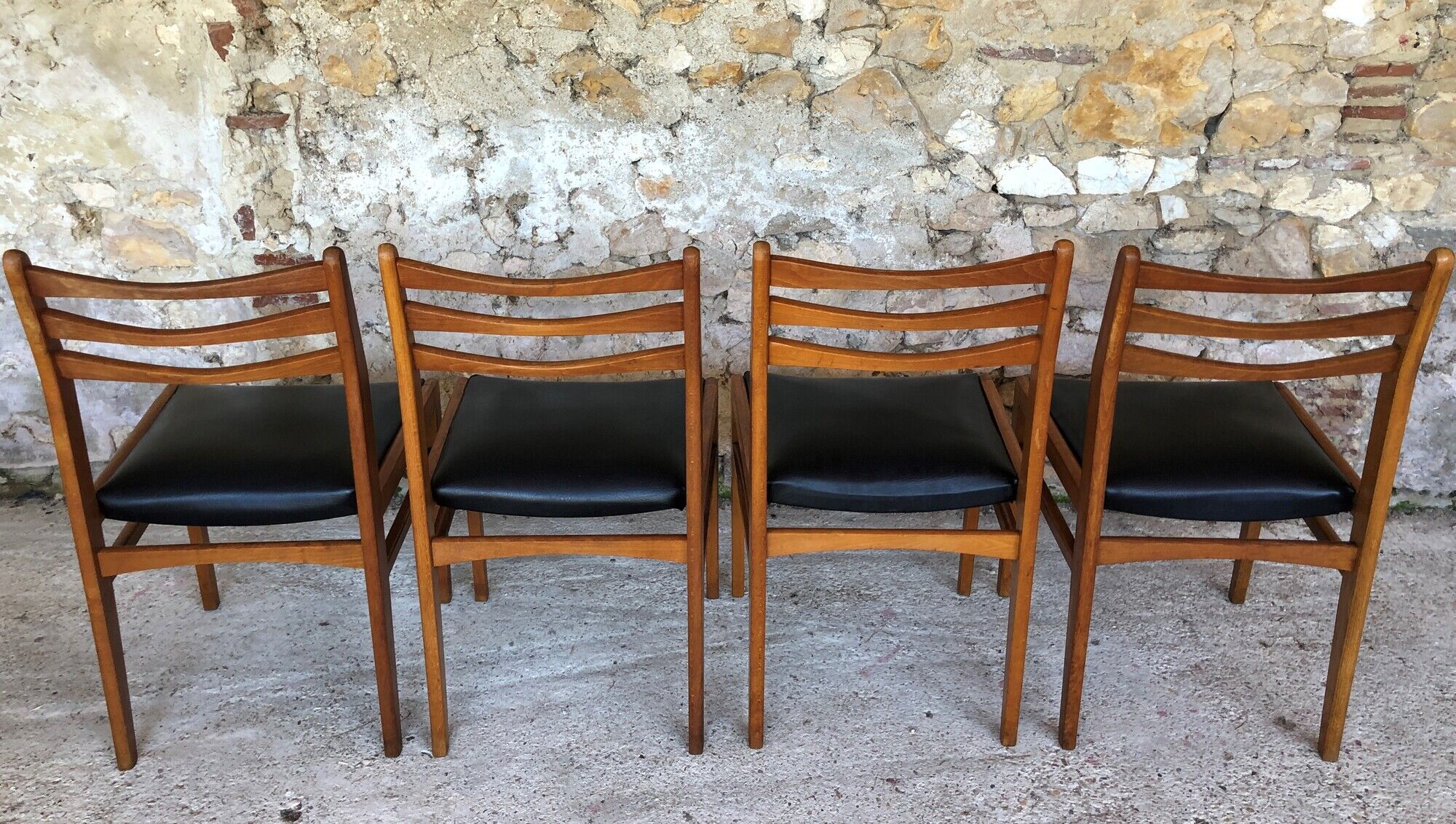 Set of 4 scandinavian chairs in blond teak and black skai 60s