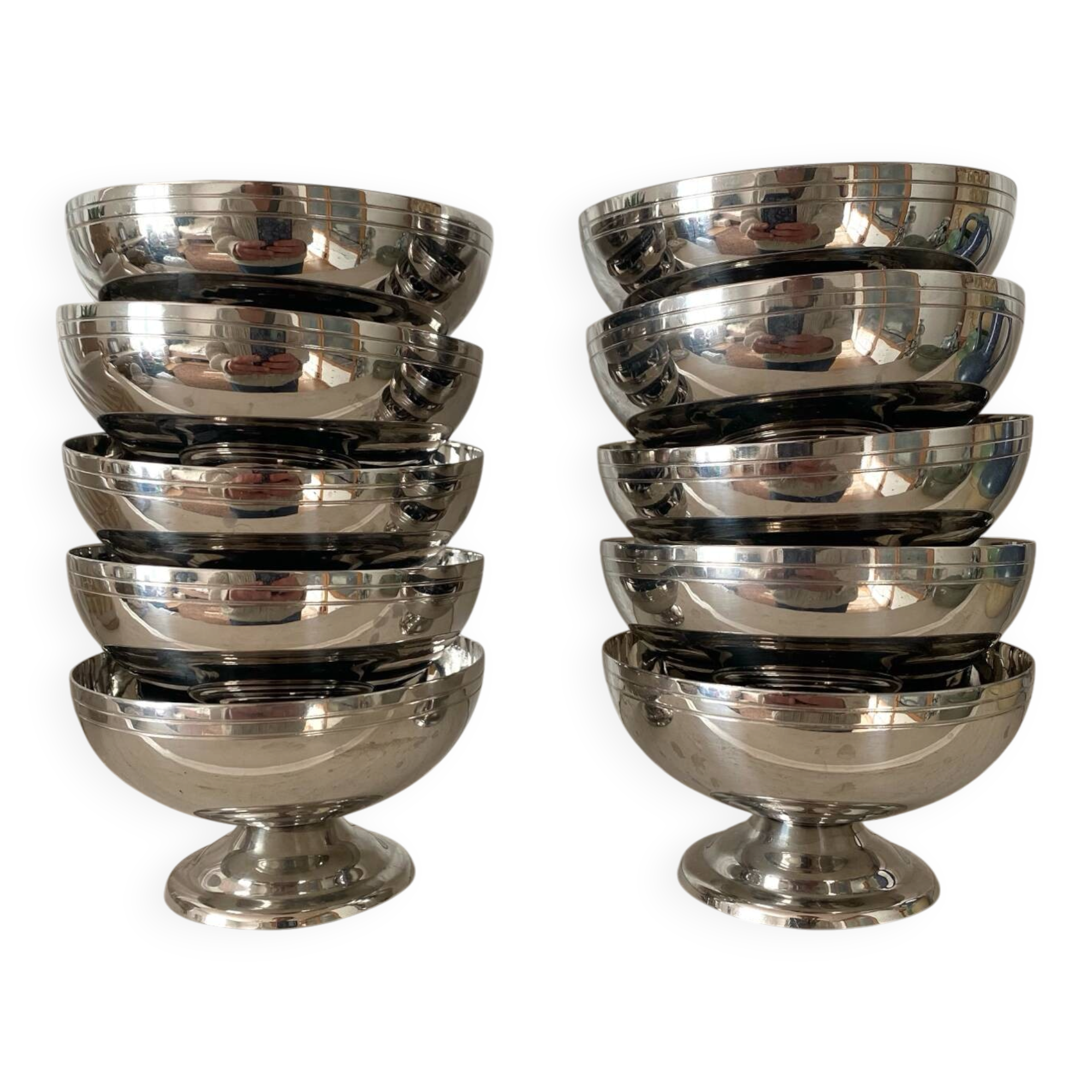 Stainless steel ice cream bowls by Guy Degrenne