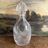 Vintage carafe with fan stopper