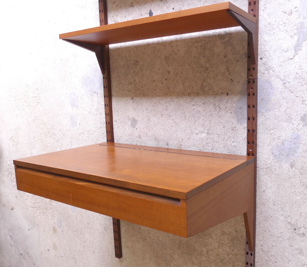 Wall desk "Royal System" by Poul Cadovius 1950