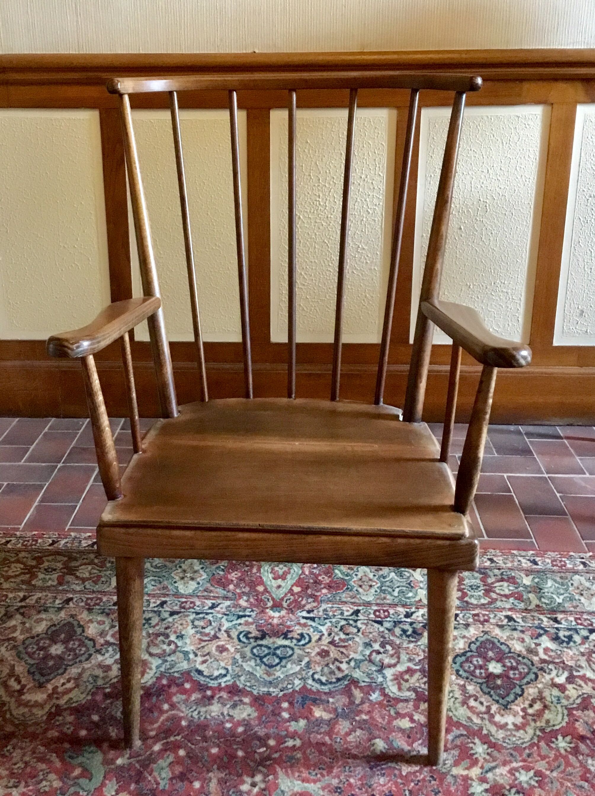 Baumaan fan armchair