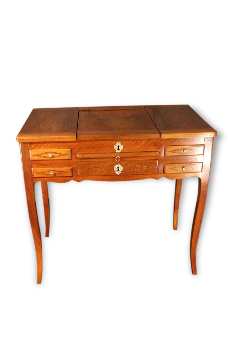 18th century hairdresser