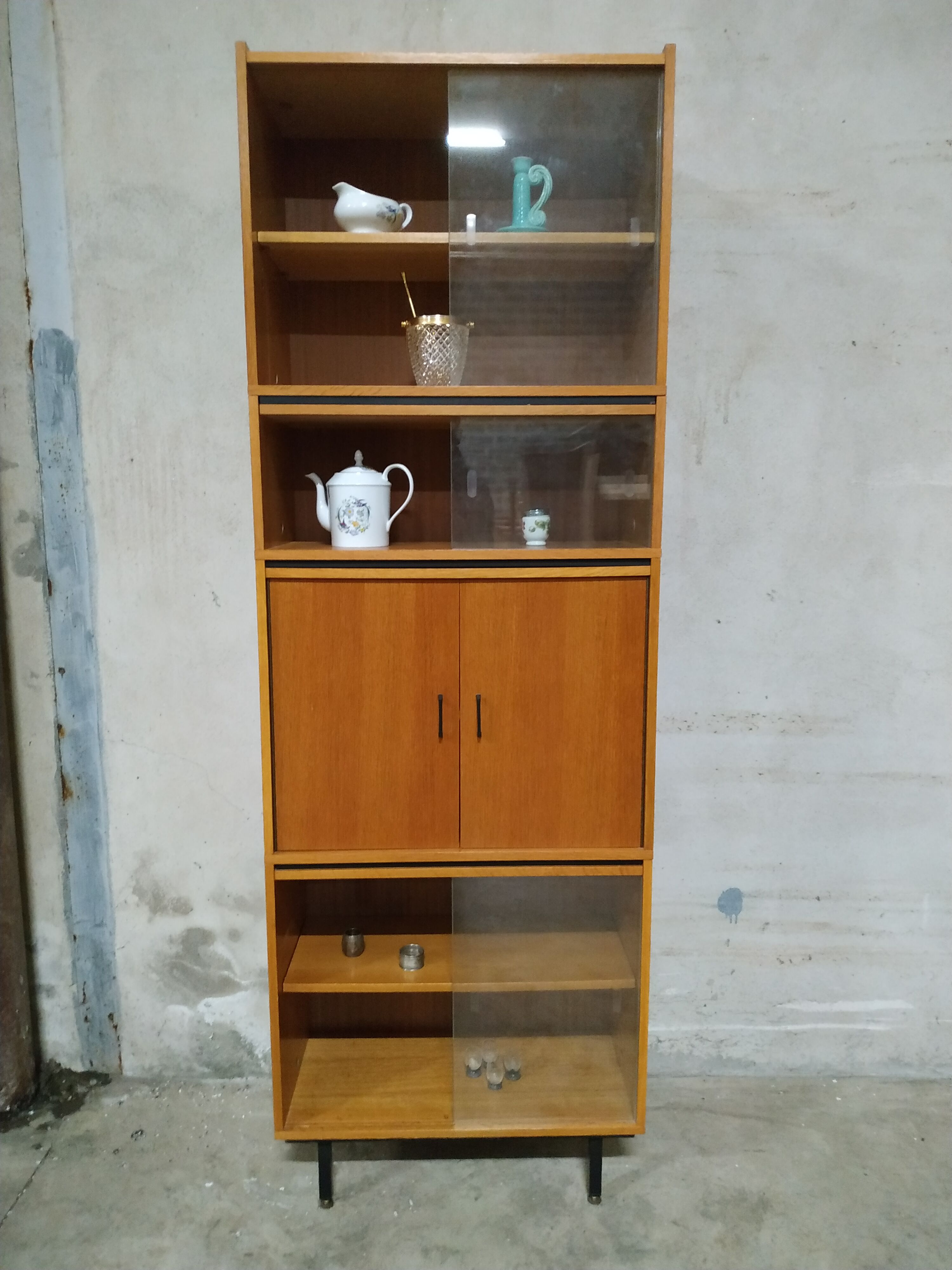 Meuble vitrine vintage