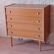 Commode vintage en bois clair des années 1970