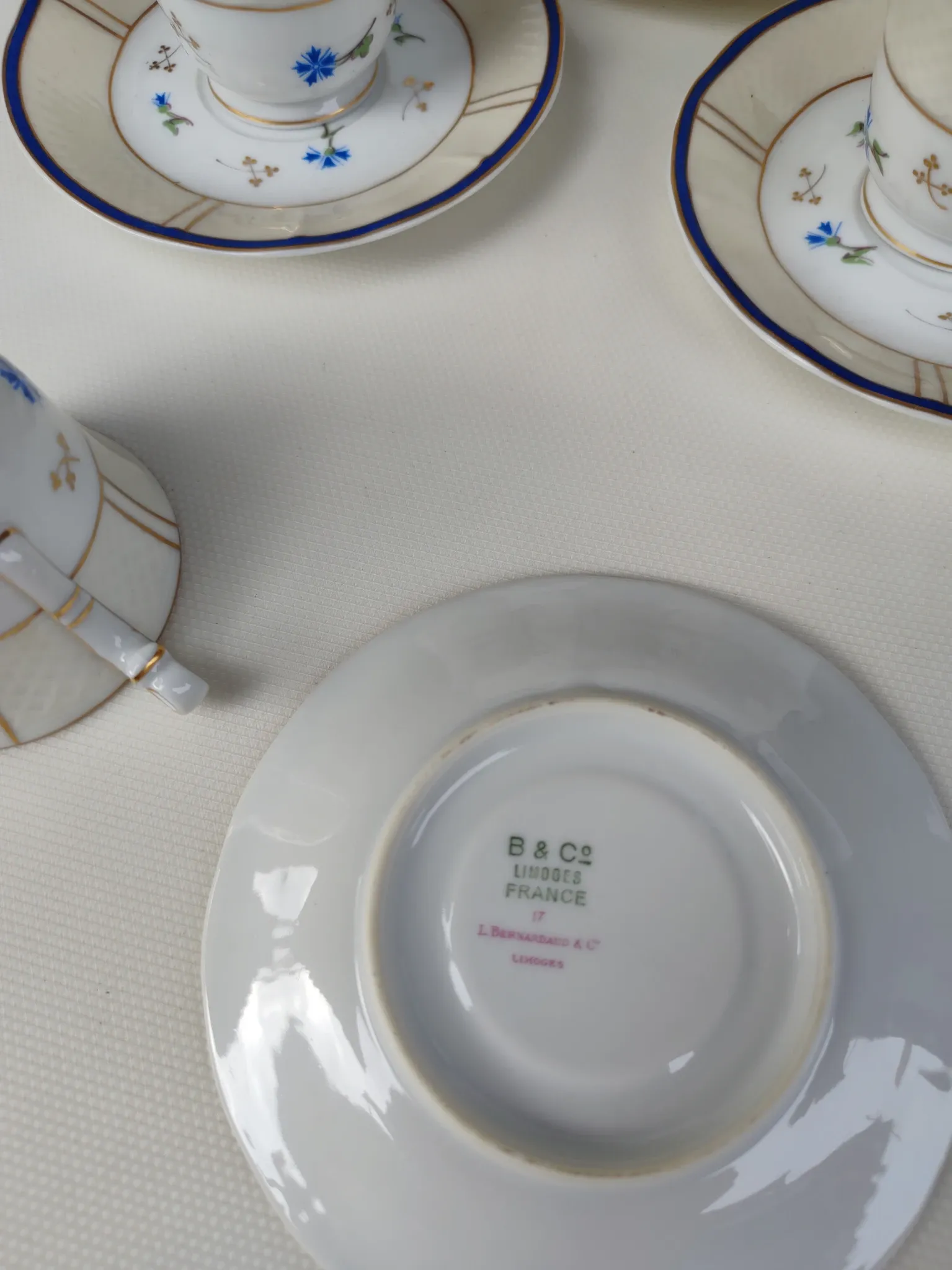 Coffee service in Limoges porcelain, by Bernardaud. 1930s.