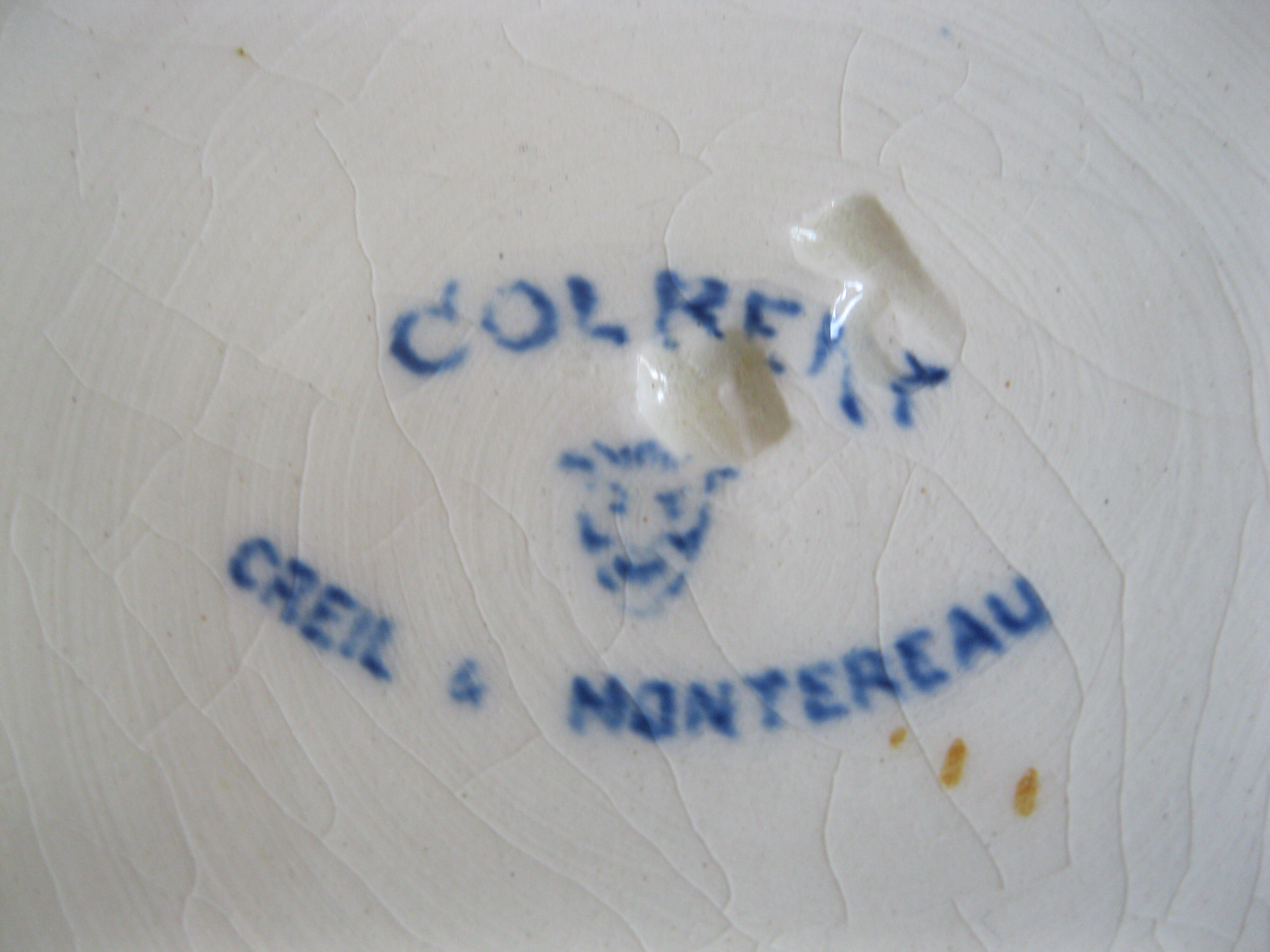 Creil and Montereau cake display dish