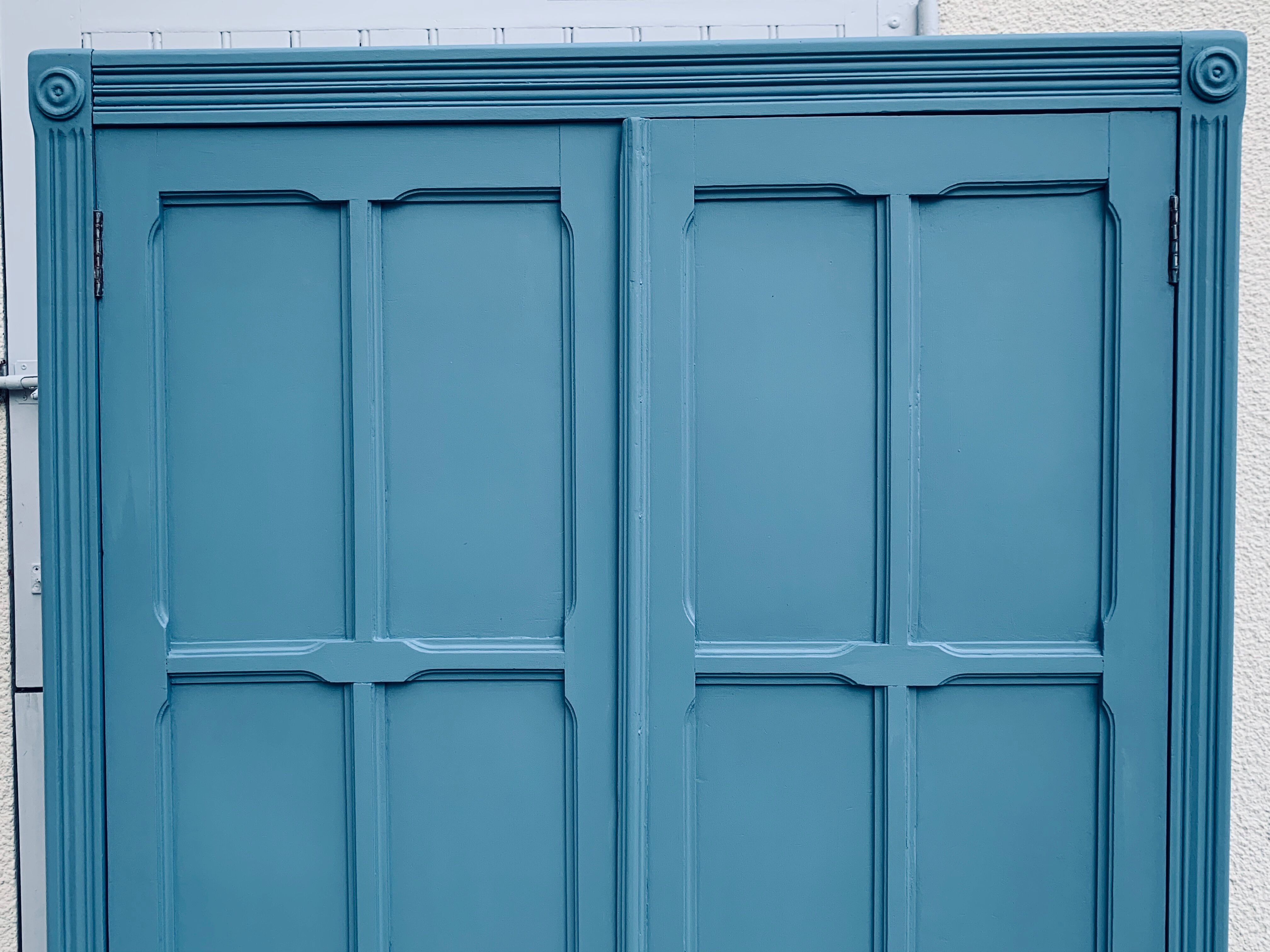 Greyish blue Parisian wardrobe 1940
