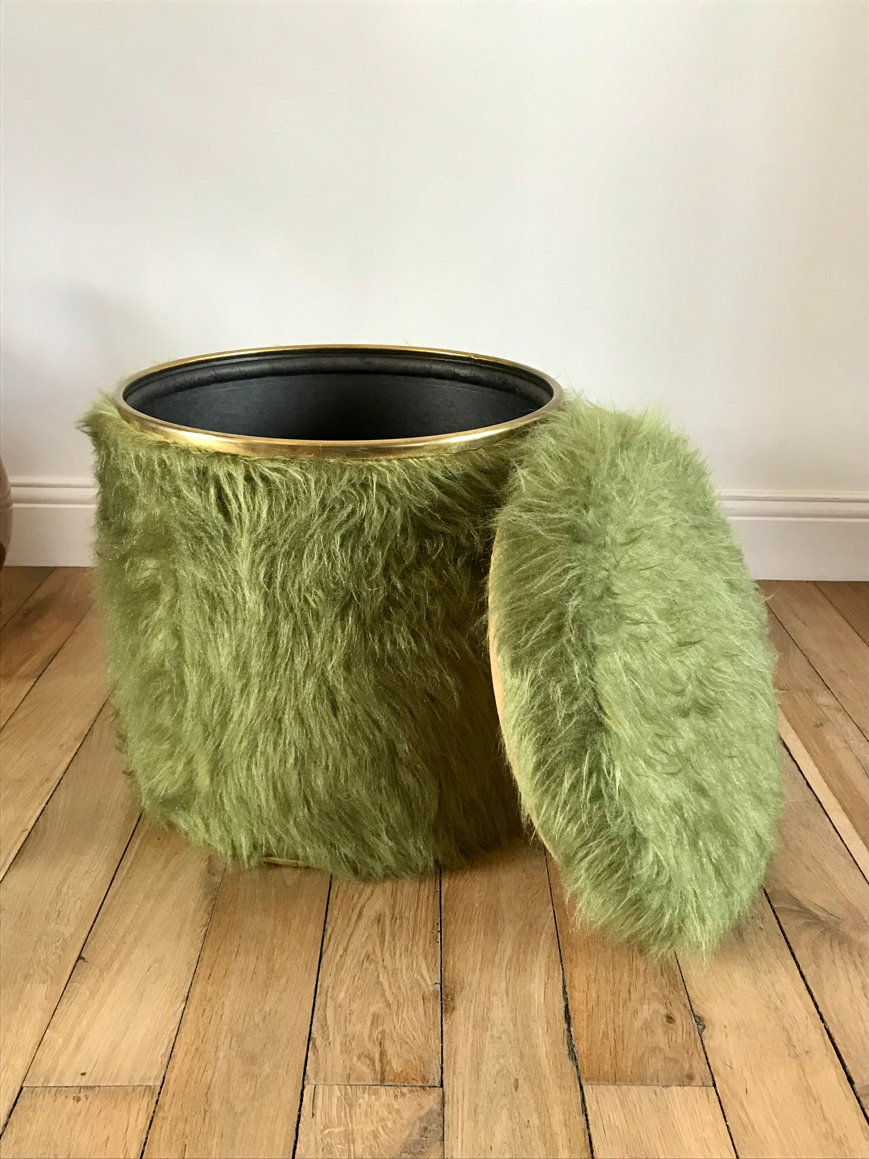 Pouf chest moumoute green and gold vintage years 60-70