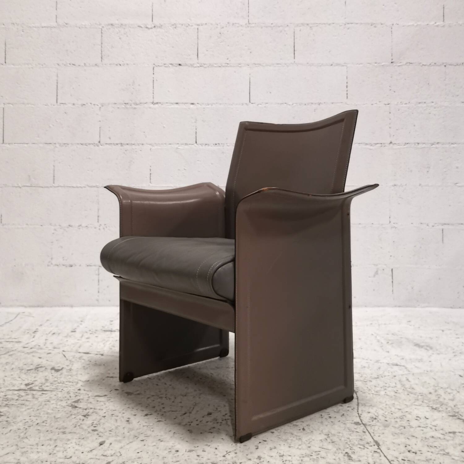 Large Korium armchair(s), design by Tito Agnoli, Matteo Grassi, 1980