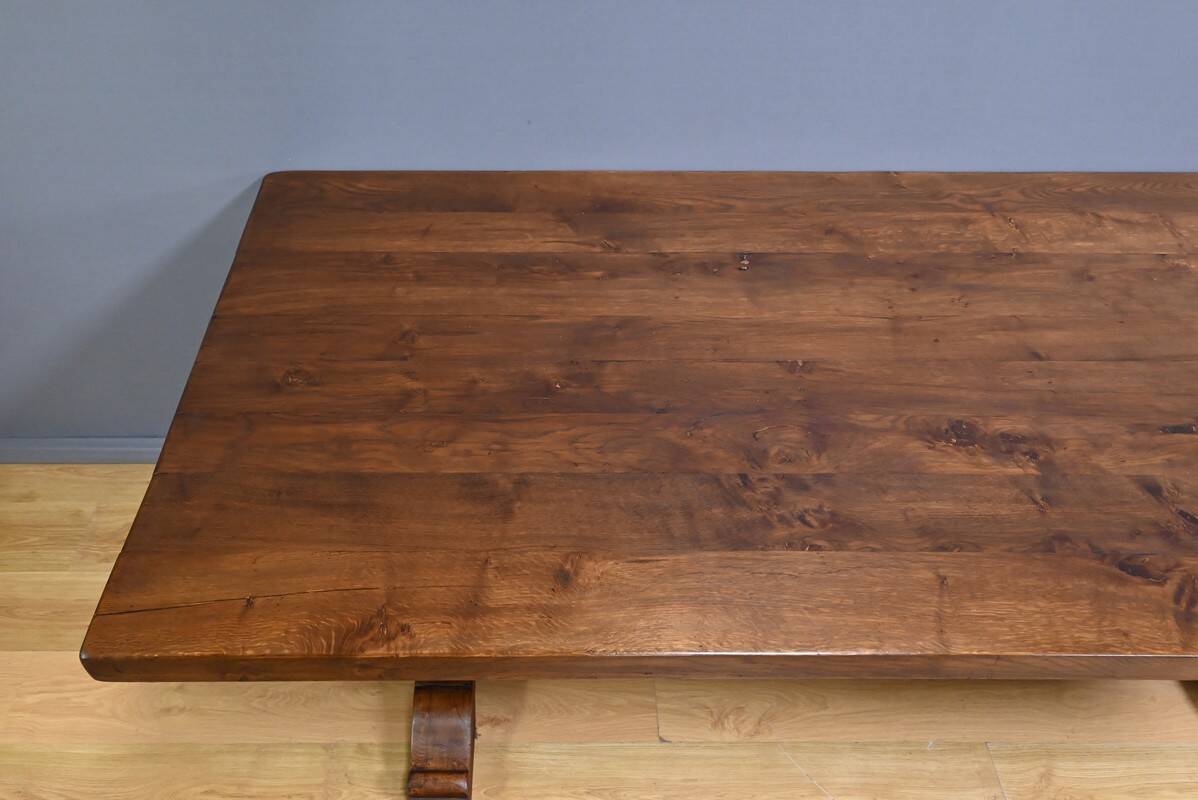 Table de monastère en chêne