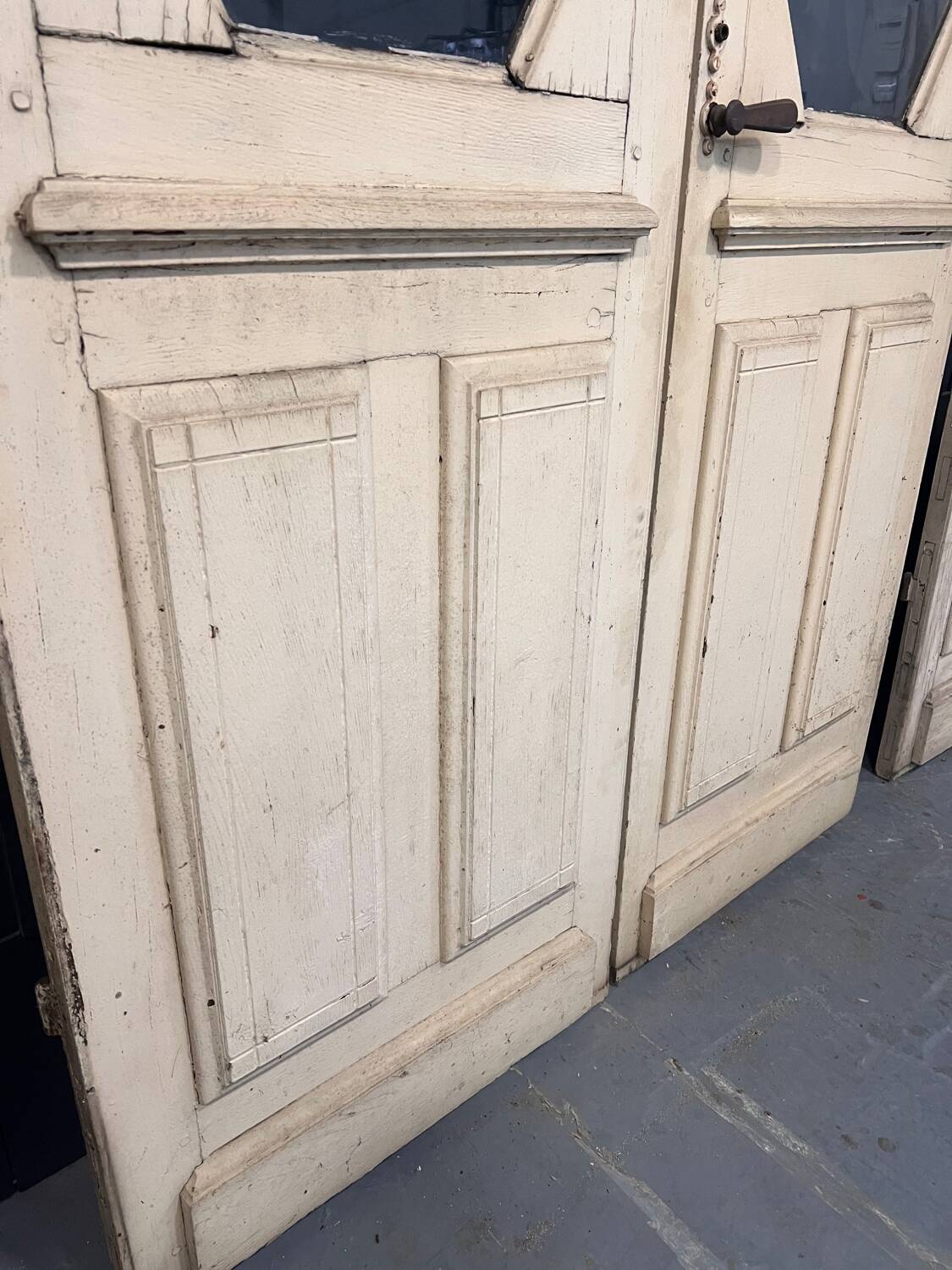 Art Deco double-leaf glass door