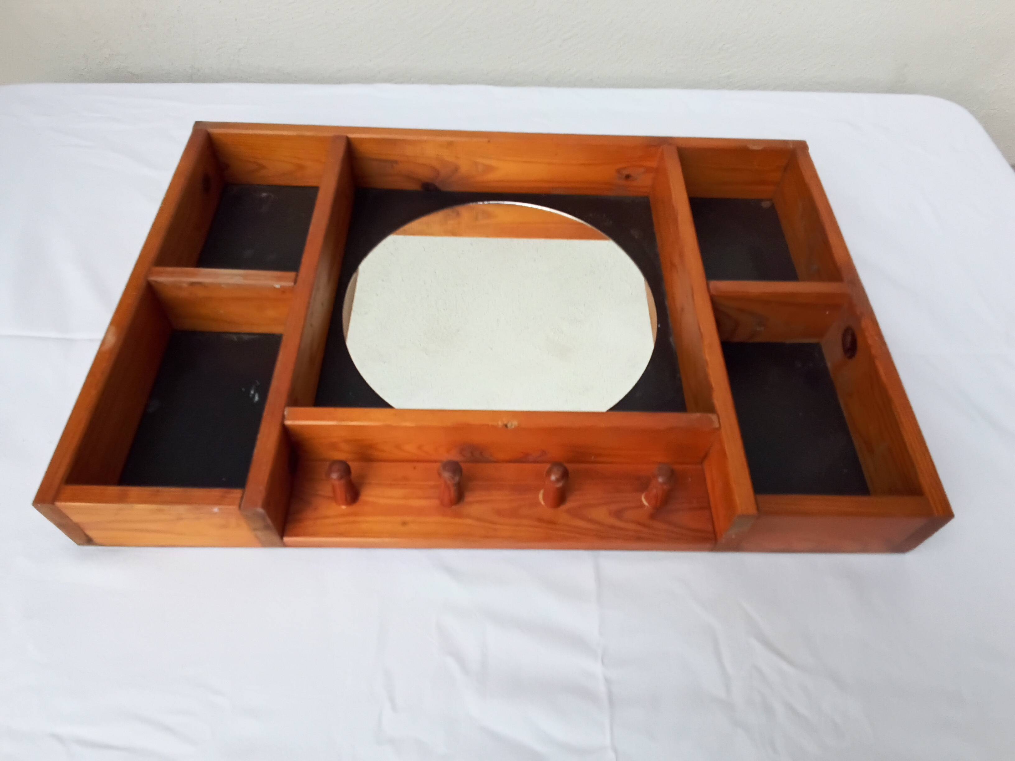 Étagère bois miroir rond année 80