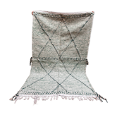 Small Moroccan Berber rug (Zanafi kilim) for bedroom and living room.
