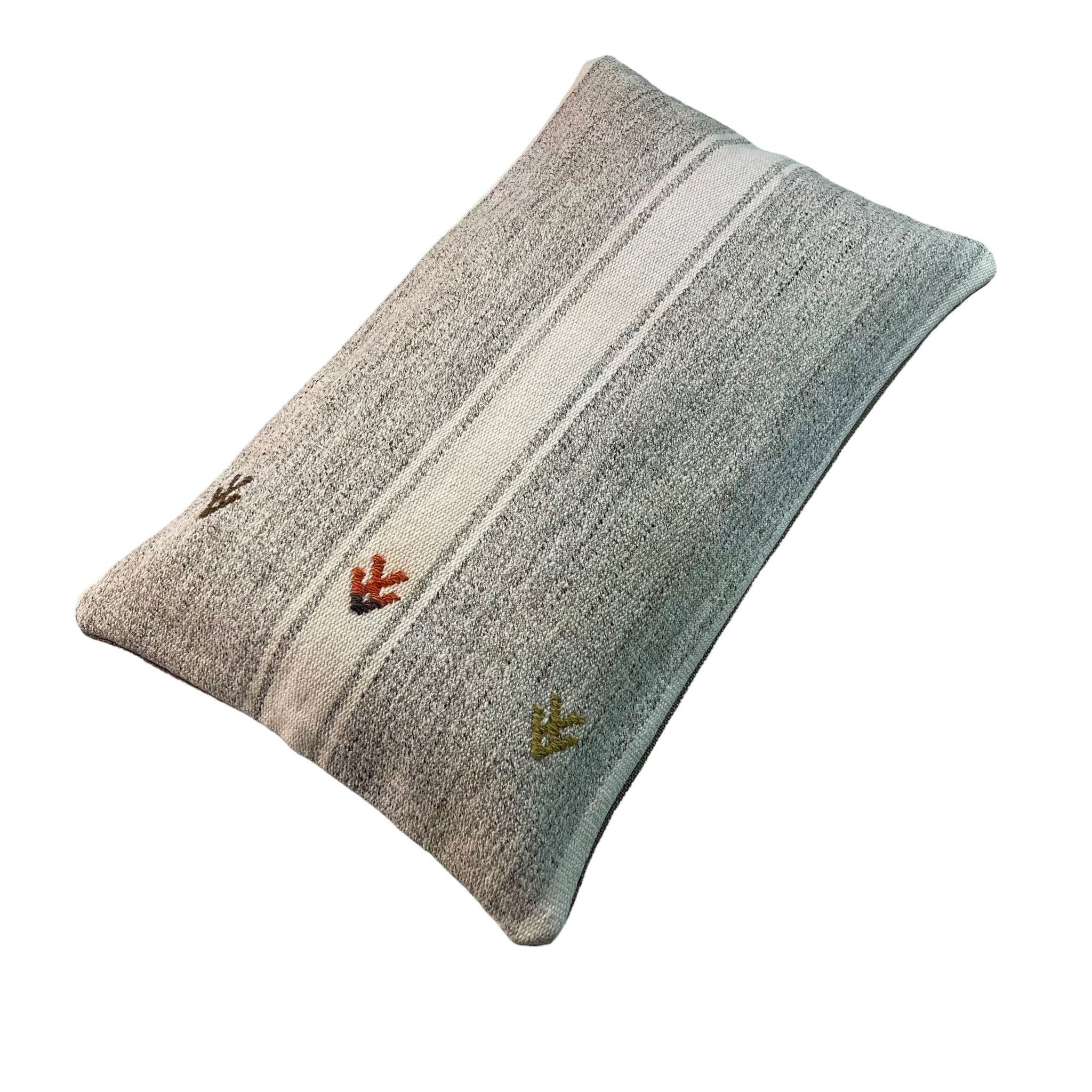 Vintage turkish kilim cushion cover, 30 x 50 cm