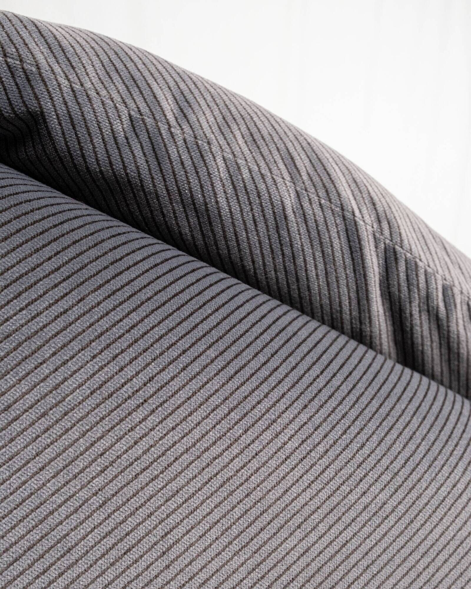 Compact pair of Plumy sofas, Annie Hiéronimus for Cinna, 1980s