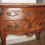 Comfortable style Louis XV rosewood marquetry