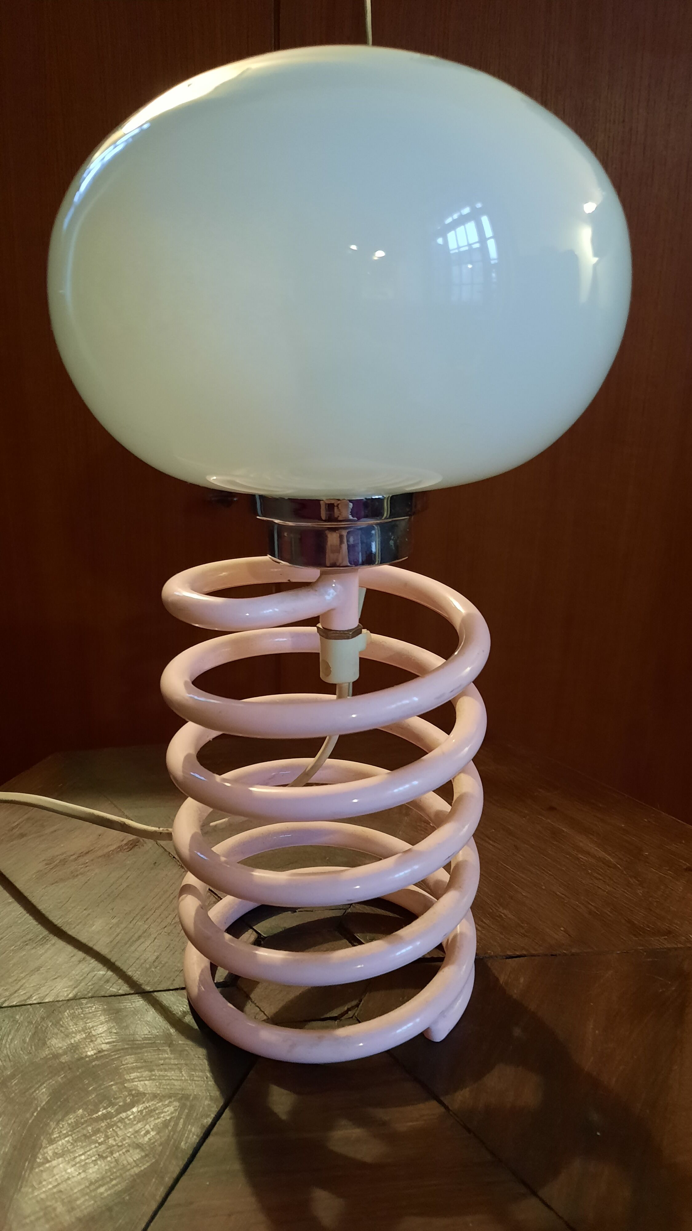 Living room lamp spring model