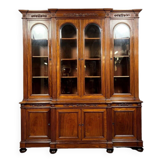 Library with projection from Napoleon III period in mahogany circa 1850