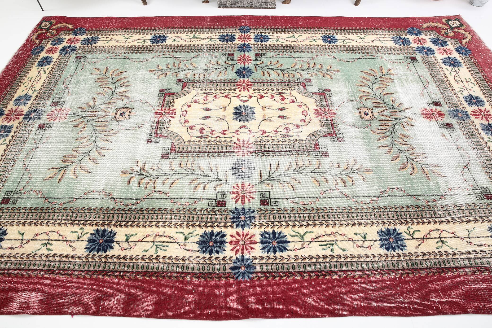7x11 Rug For Living Room Red Green Bordered Vintage Area Rug, 215x335Cm