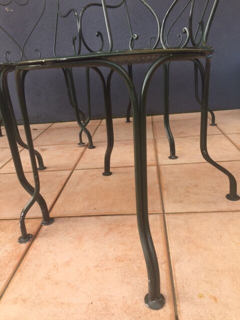 Sets of 2 chairs and 2 garden armchairs in wrought iron DU XXéme