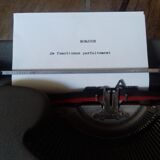 Typewriter in his metal box japy