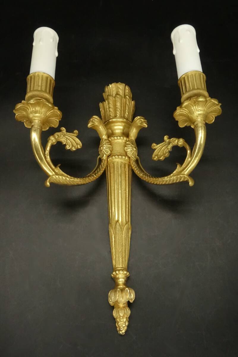 Pair of wall sconces, quiver and eagle heads, Louis XVI style - gilded bronze