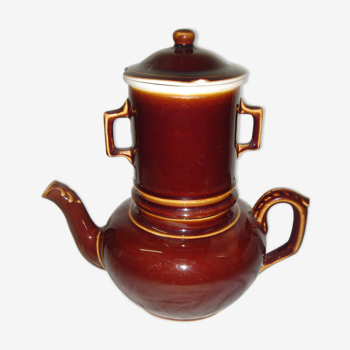 1940 brown ceramic teapot