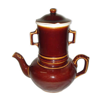 1940 brown ceramic teapot