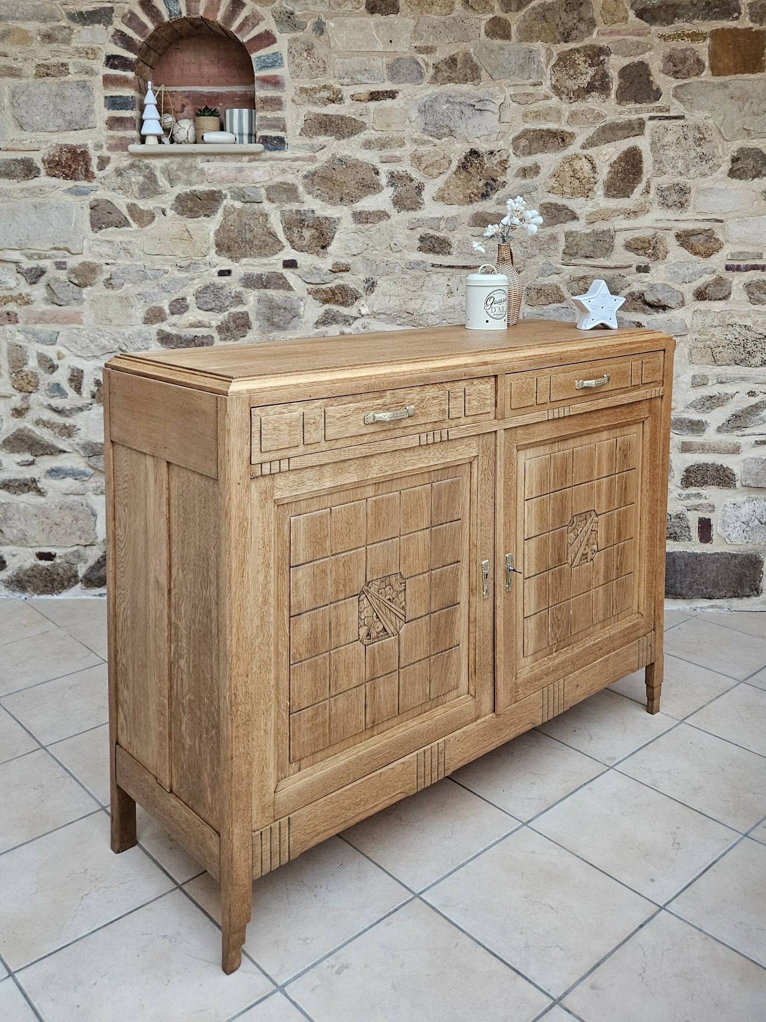 Buffet parisien art déco 