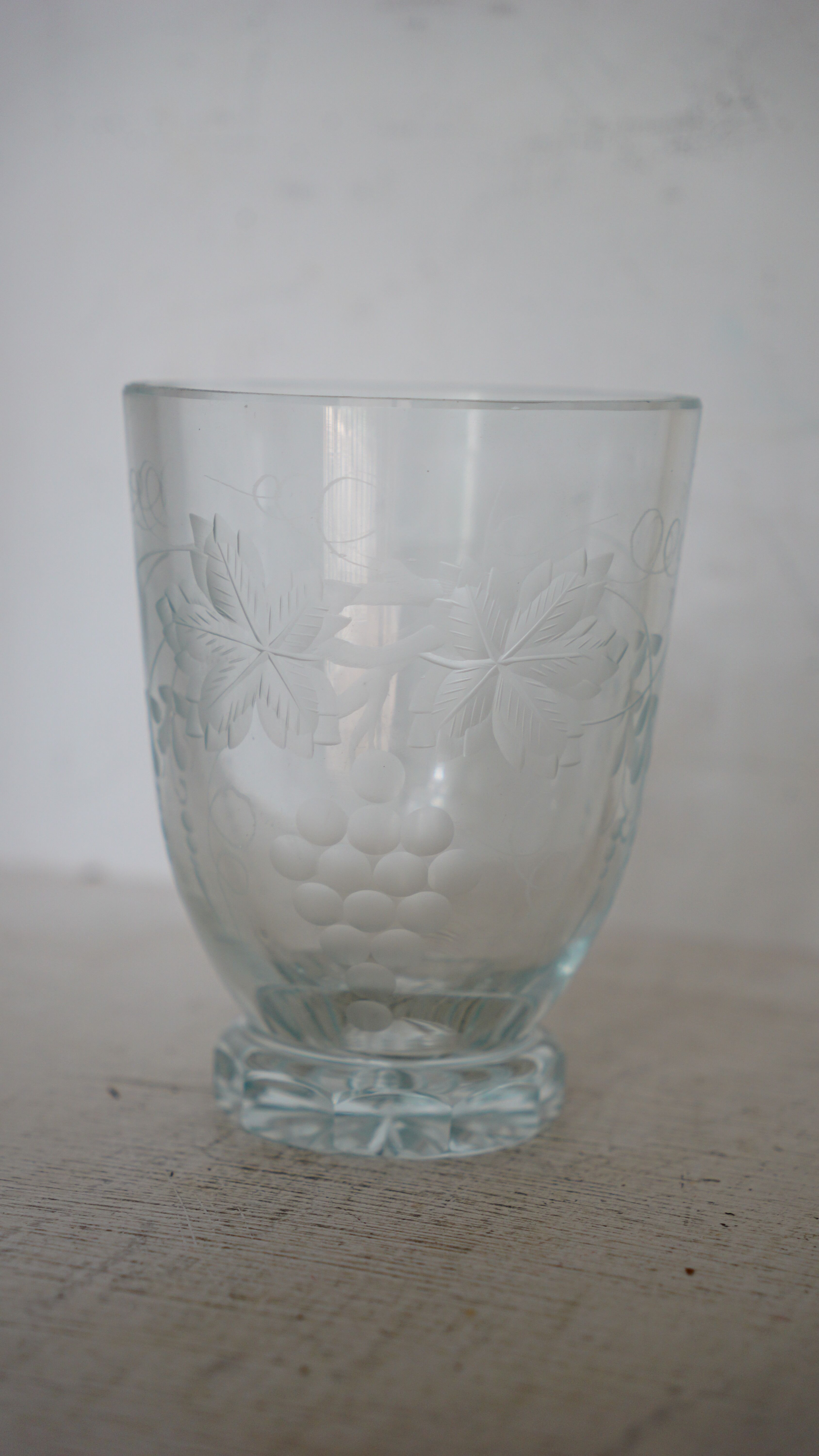 Art deco engraved glass vase