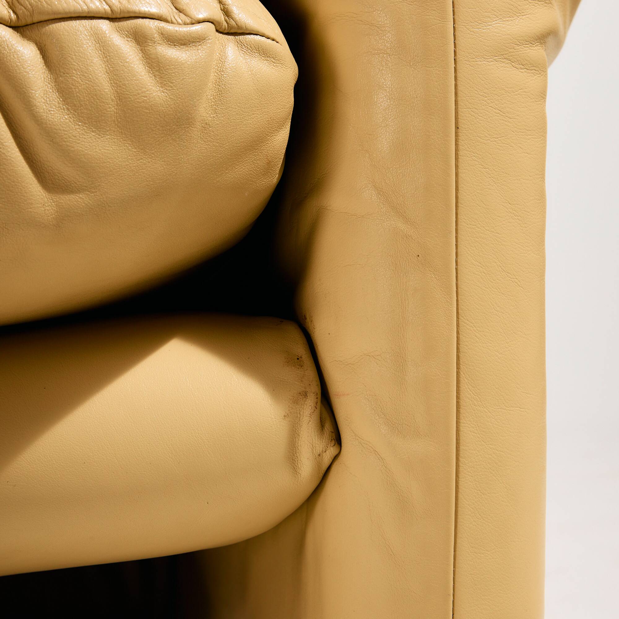 Maralunga leather set by Vico Magistretti for Cassina, Set of 3