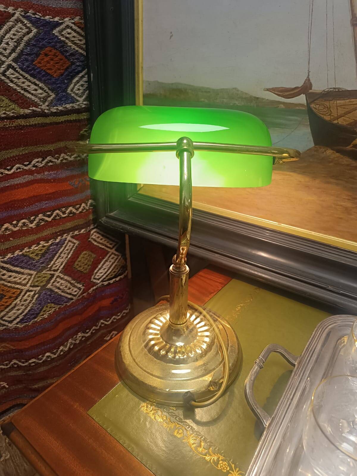 Brass and green opaline desk lamp (opaline defect)