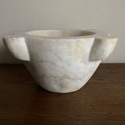 19th-century neo-classical mortar in XXL white marble