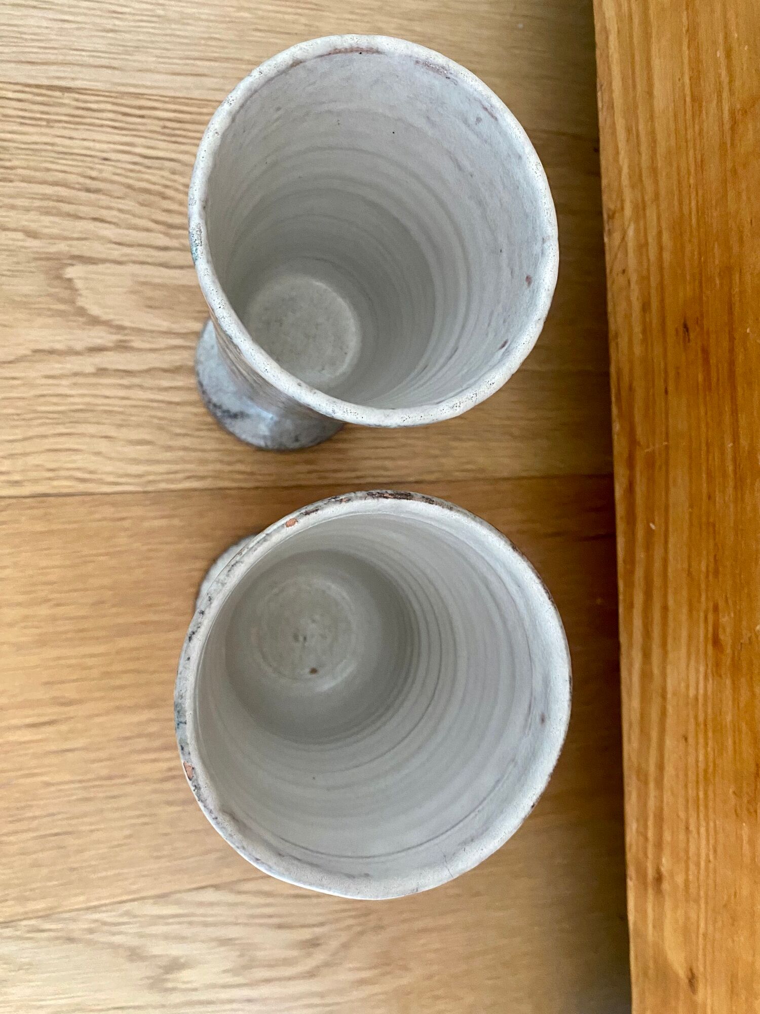 2 mazagrans ou vases céramique Gustave Reynaud Vallauris