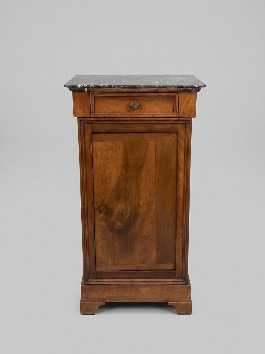 Table de chevet ancienne