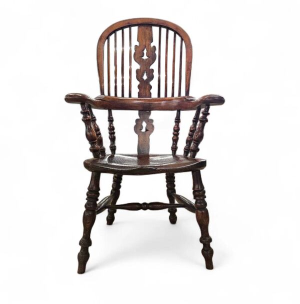 Chaise Windsor antique à large accoudoirs et dossier arqué / Chaise Windsor rustique en frêne et orme de la ferme du Yorkshire / 19e siècle