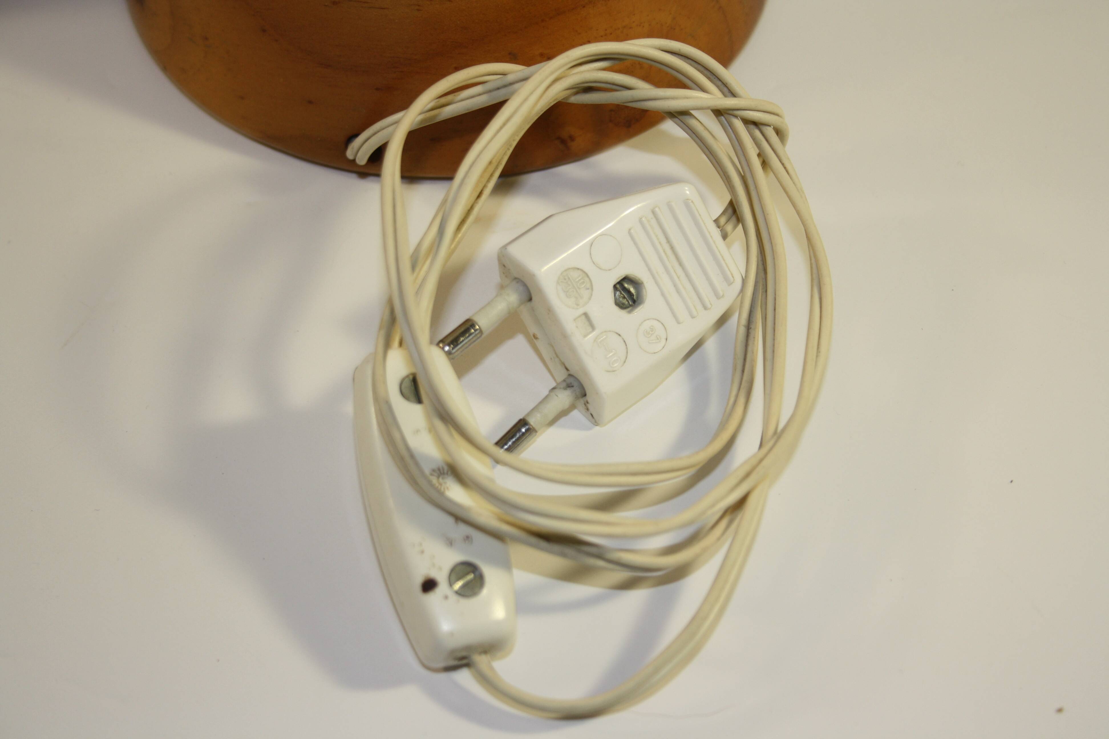 Pair of bedside lamps