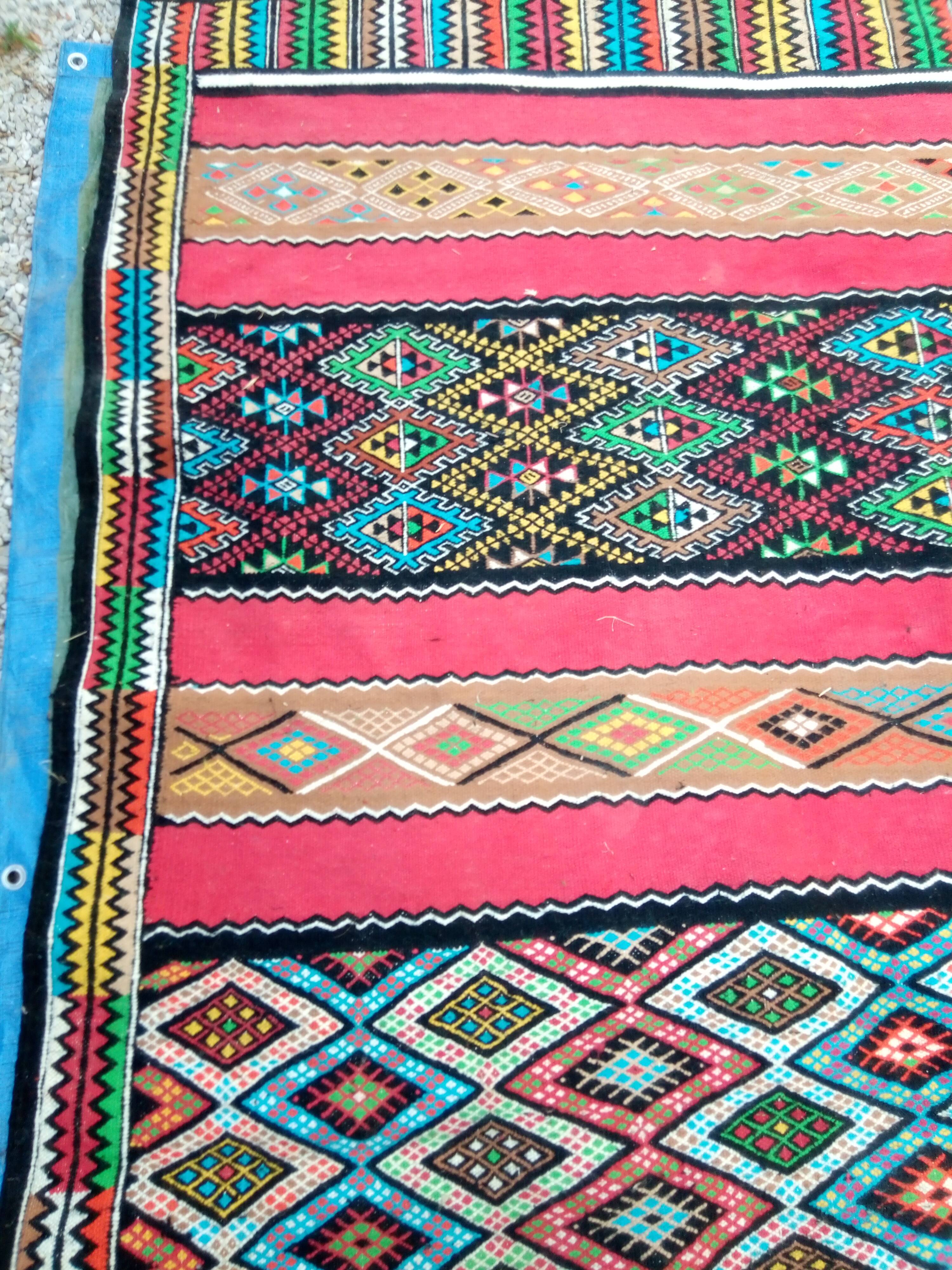 Traditional kilim 290 x 183