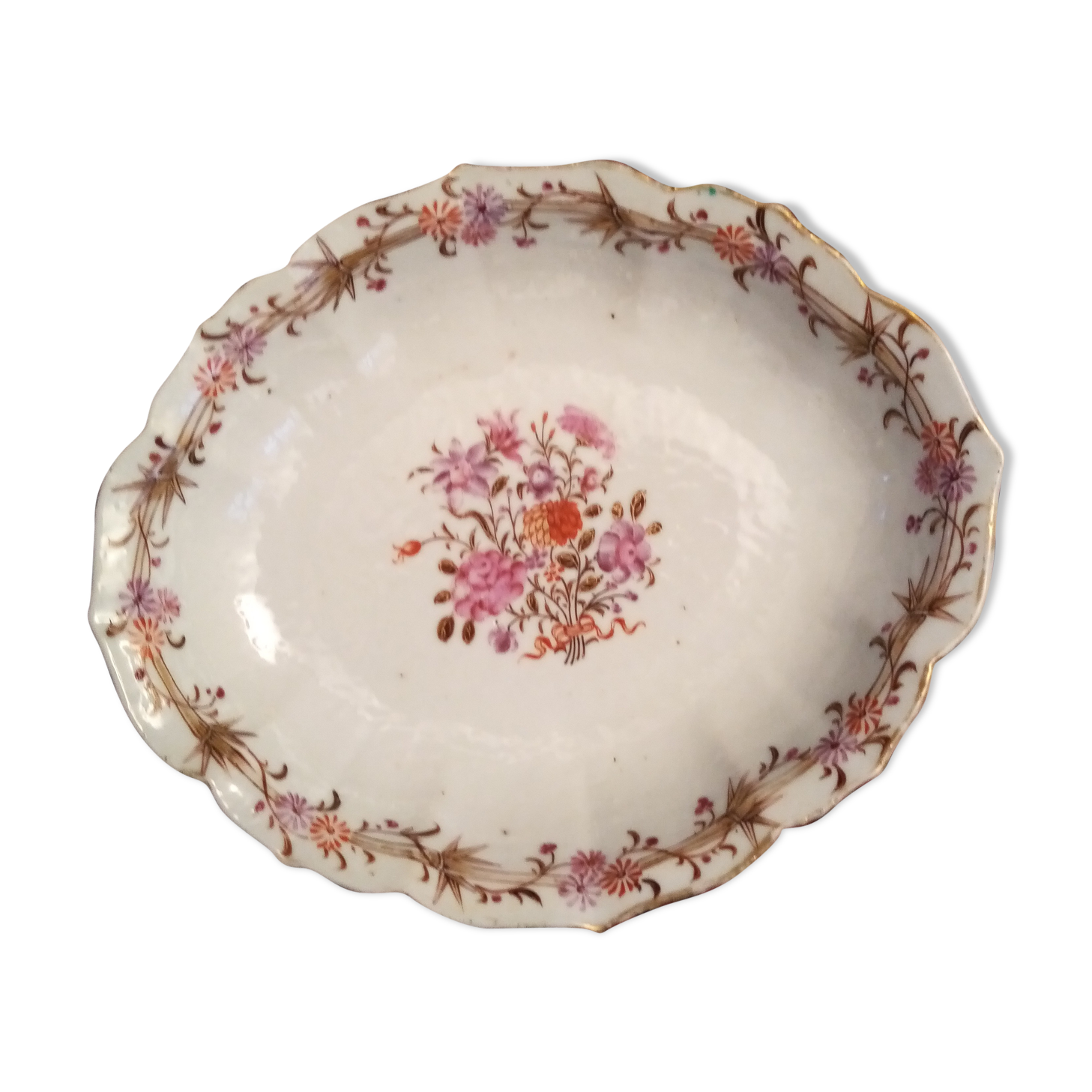 Porcelain dish from the East India Company