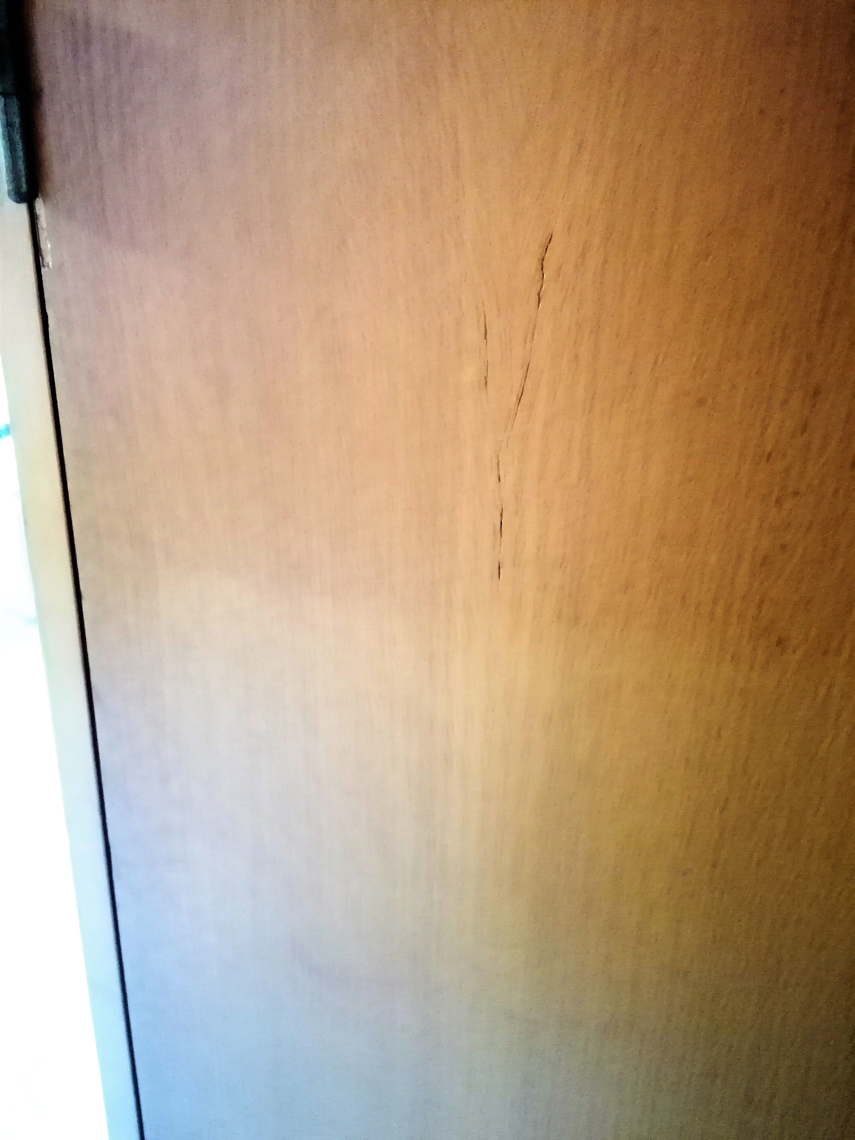 Armoire vintage